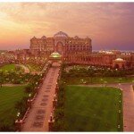 WIN AN INVITATION FOR TWO FOR AN EXCLUSIVE STYLISH GARDEN PARTY AT EMIRATES PALACE